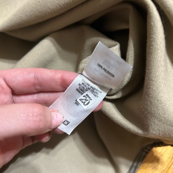 Cabela's Legendary Quality Long Sleeve Plaid Button Up Shirt XL Outdoor Fishing - Picture 8 of 10